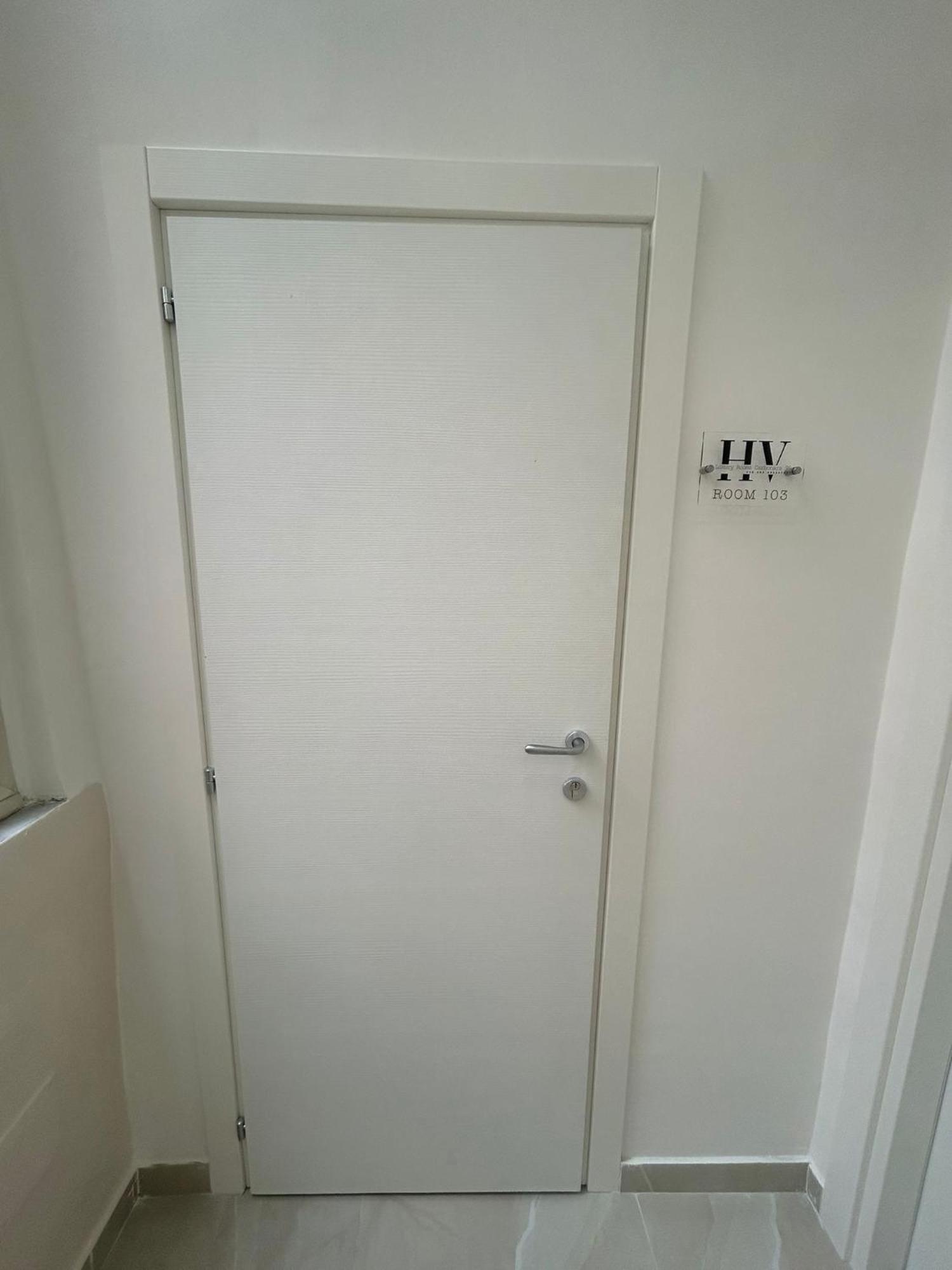 Luxury Rooms Carbonara 95 Naples Exterior photo